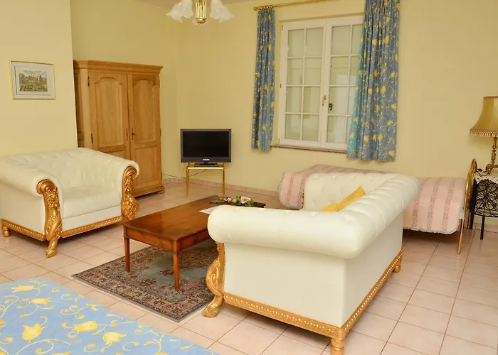 Weingut Und Haus Am Drachenloch Hotel 2*