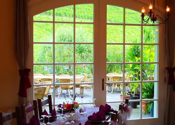 Weingut Und Haus Am Drachenloch Hotel 2*